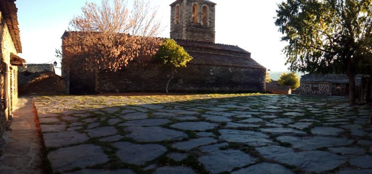Iglesia de Campillo de Ranas